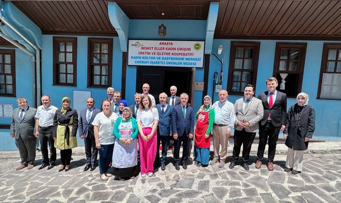 Birlik Müdürümüz Mustafa Örgüt; Misket Eller Kadın Kooperatifimiz Tarafından Hazırlanan Kahvaltı Programına Katıldı
